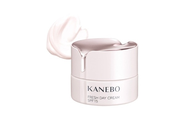 〈カネボウ〉フレッシュ デイ クリーム SPF15･PA+++(40mL) 税込6,600円